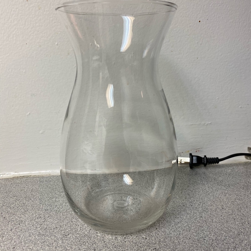 Vase - Picture 2 of 3